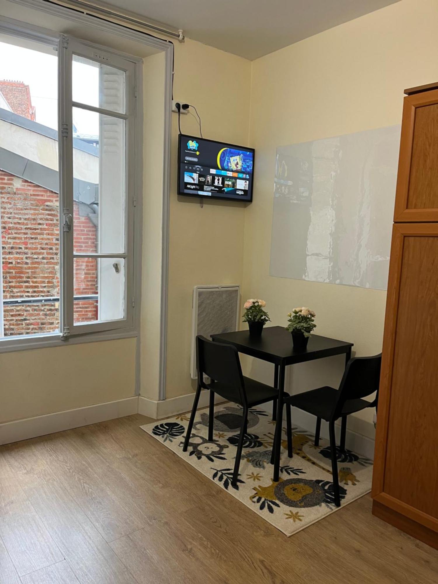 Charmant Studio Spacieux Parigi Esterno foto